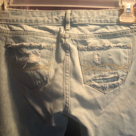 Ripped jeans - Picture 3 of 7